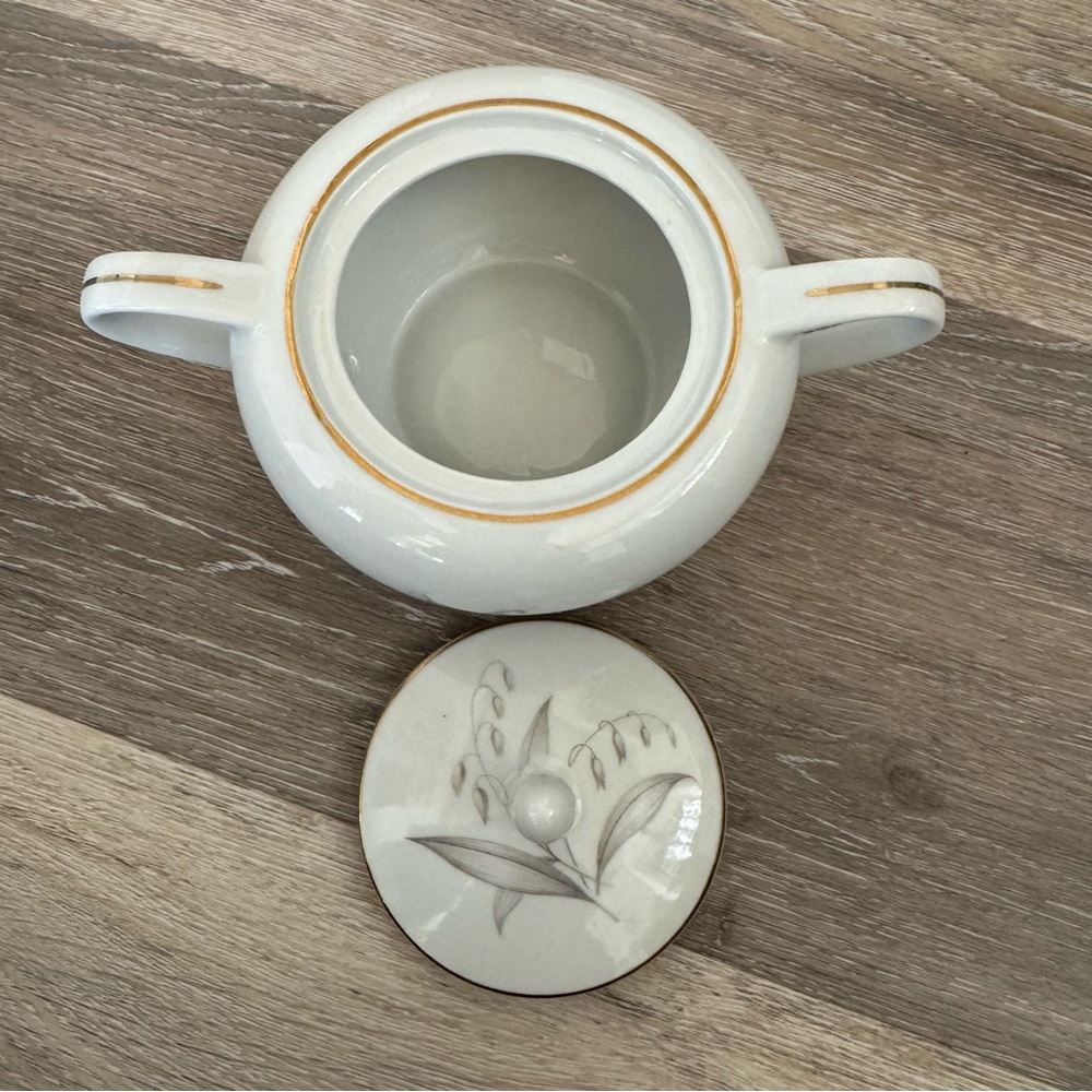 Kayson's Fine China Golden Rhapsody Japan 1961 Vintage Sugar Bowl with Lid - Picture 4 of 9
